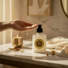 Load image into Gallery viewer, Hand &amp; Body Wash Royal Oud 300ml by Oudlux